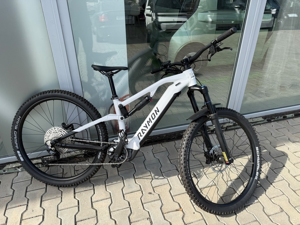 [RAY-2102502530R] Bicicleta Electrica Raymon Full Suspension Trailray 150 2025, Deore - 29 Inch, S, Alb - Reambalat
